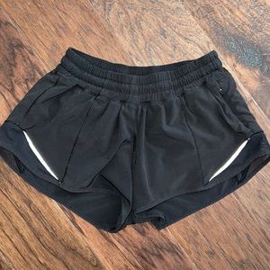 LULULEMON SHORT